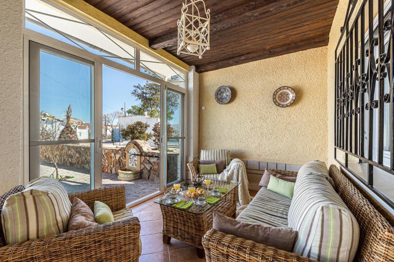 Waou Deluxe Cottage Titulcia Exterior foto